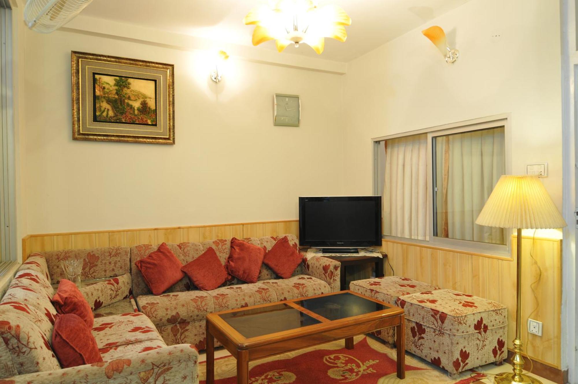 European Complex Hotel Bhurban Room photo